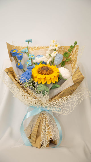 Blueberry Sunshine | Sunflower & Roses | Winter Bouquet